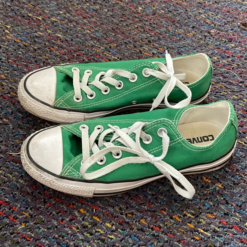 green converse